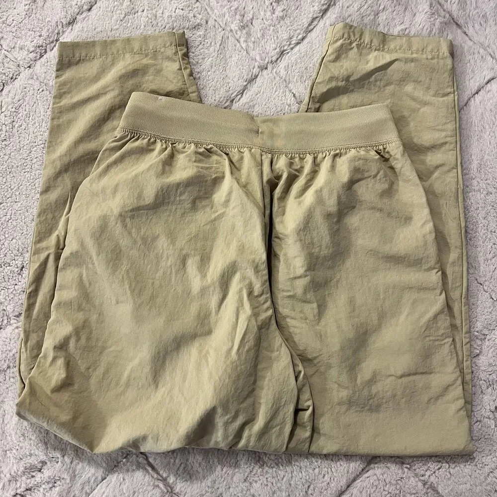 Nike Womens Tan Sherpa Trimmed High Rise Jogger Pants Small Nylon Sporty Street